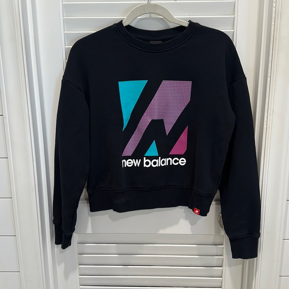 Vintage cropped New Balance sweatshirt